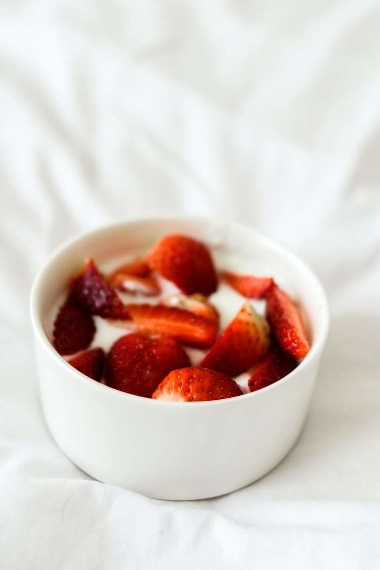 Yogurt Recipe - Strawberry Greek Yogurt