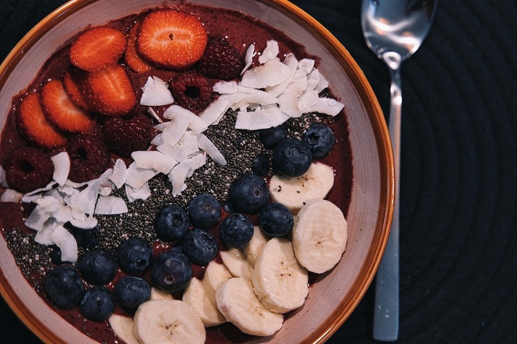 Banana, Blueberry, Raspberry and Strawberry Yogurt - Yogurt Recipe