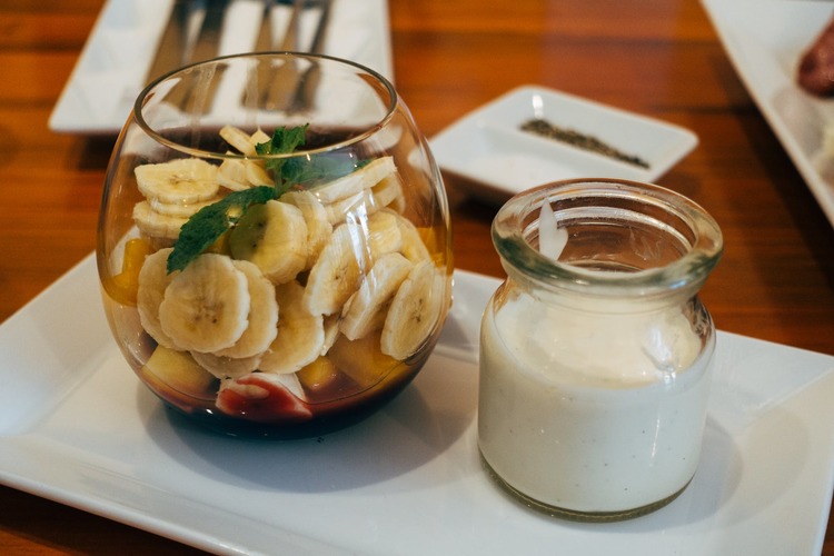 Yogurt Recipe - Banana and Mango Yogurt