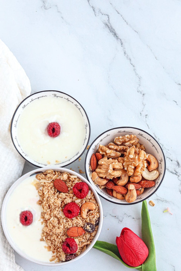 Walnut Cashew and Raspberry Yogurt - Yogurt Recipe